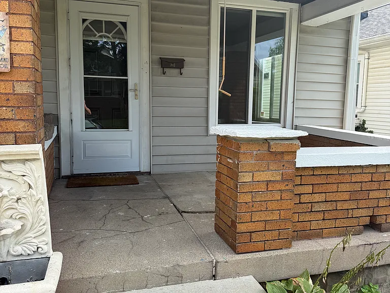 1045 E Tabor St #1 — Photo 2