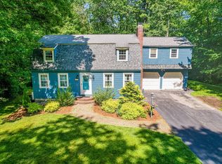 62 Thomas Dr, Chelmsford, MA 01824