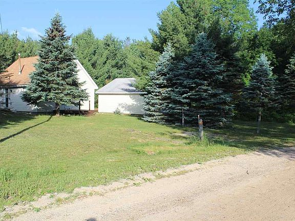 2nd image of 199 Yellow Pine Cir