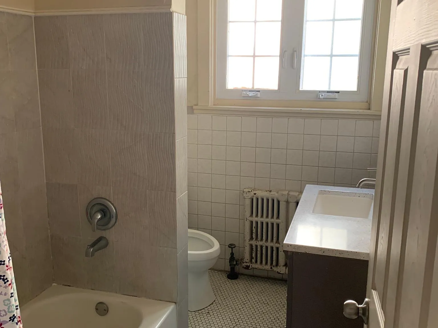 3 bed, 1380 sqft, $1,750 — Photo 4