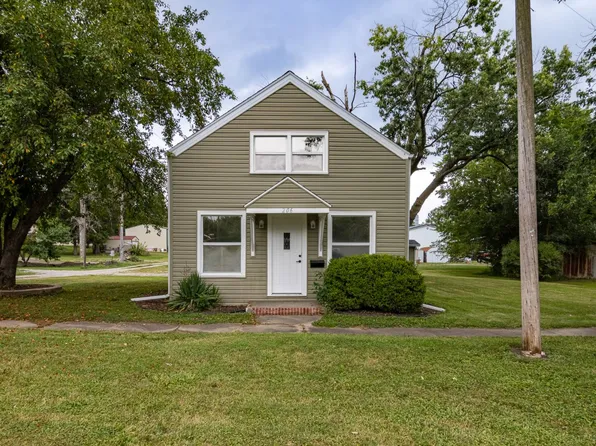 206 N Mead St, Cameron, MO 64429