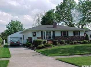 331 Canterbury Rd, Elyria, OH 44035