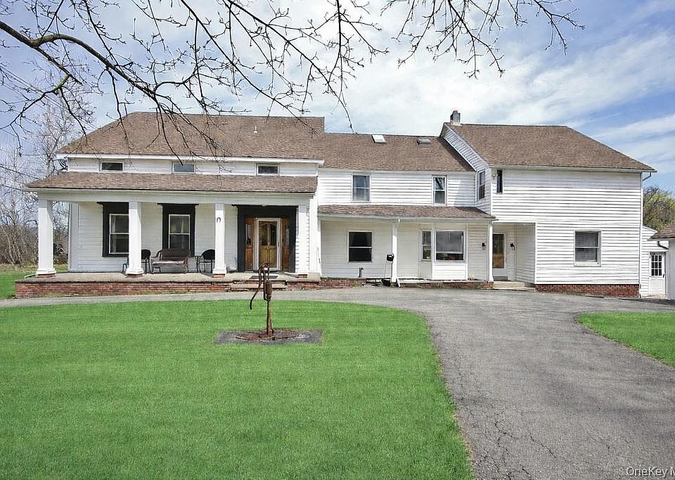 1st image of 487 Black Meadow Road