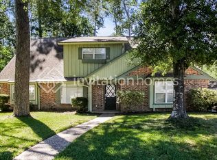 5803 Old Lodge Dr, Houston, TX 77066