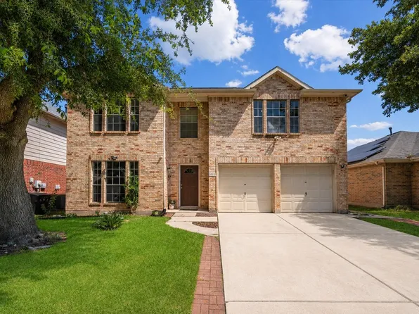 5918 Stirring Winds Ln, Houston, TX 77086