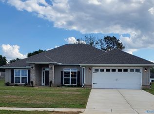 214 Gwynns Fall Trl, Huntsville, AL 35810