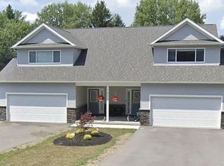 1436 Seneca Creek Rd, Buffalo, NY 14224