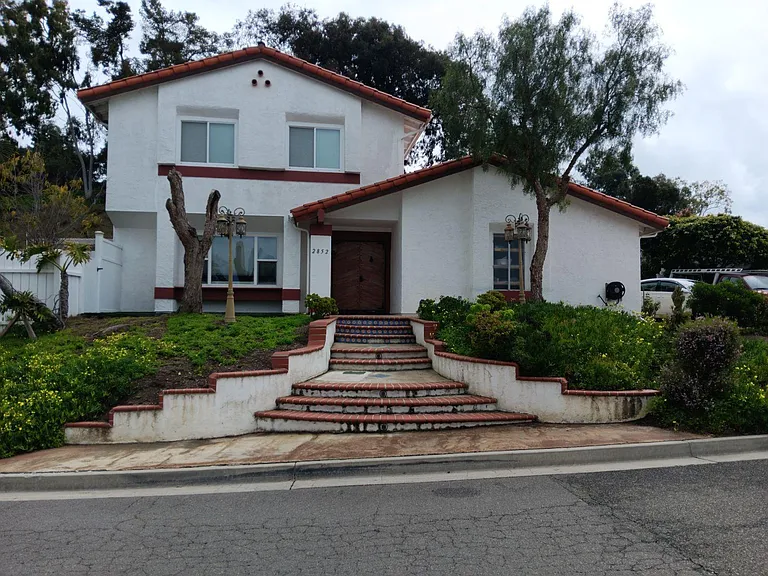 2852 Todd St — Photo 1