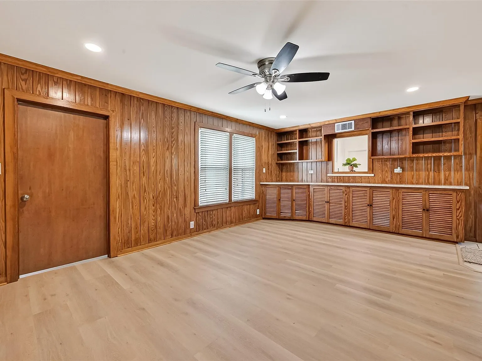 3 bed, 2030 sqft, $1,850 — Photo 4