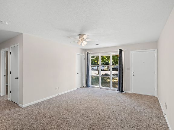 4th image of 5259 N Oberlin St