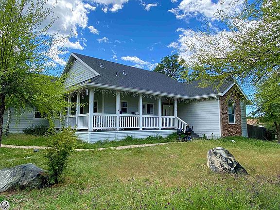 2nd image of 17484 Livermore Ct