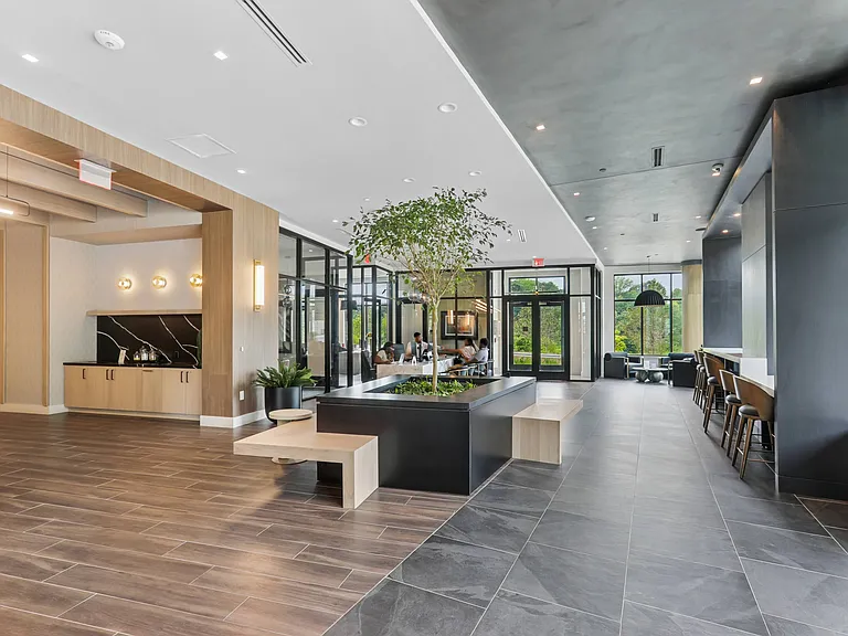 Alta New Carrollton — Photo 16