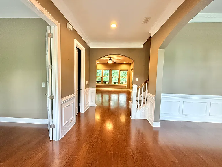 4012 Crismark Dr — Photo 2
