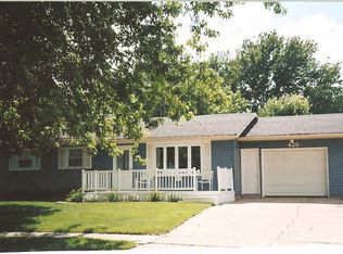 426 Hart Dr, Clinton, WI 53525