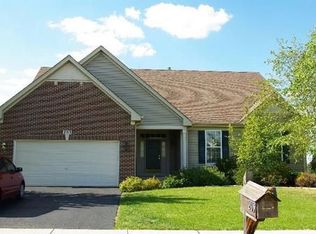 203 Caledonian Ave, Sugar Grove, IL 60554