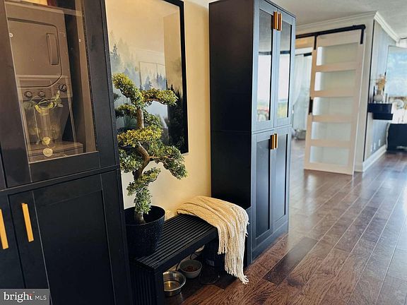 4th image of 3900 Ford Rd APT 18K