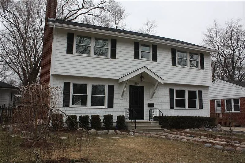 808 Highland Ave photo 1