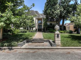 3914 Trappers Forest Dr, Houston, TX 77088