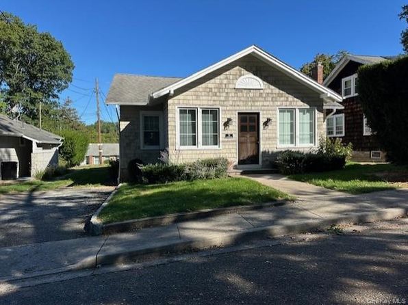 39 Hillside Ave