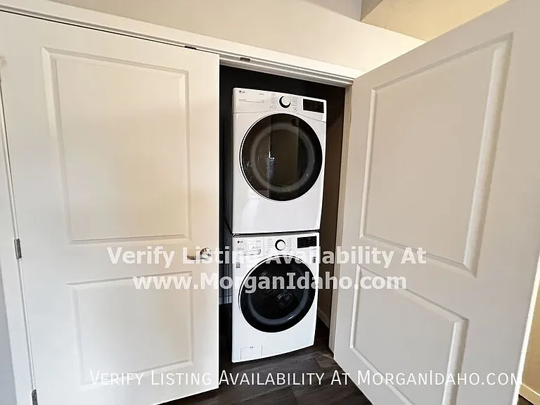 1025 S Elder St #102 — Photo 5