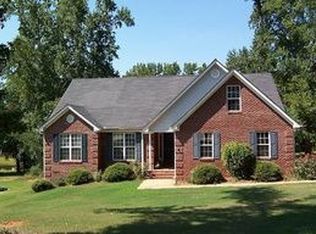 312 Park Chase Ct, Griffin, GA 30224