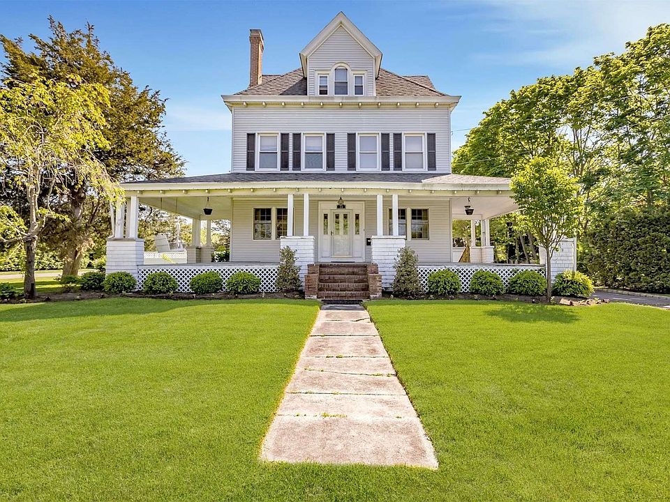 33 Nelson Avenue, Blue Point, NY 11715 Zillow