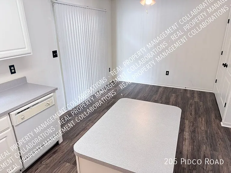 205 Pidco Rd — Photo 6