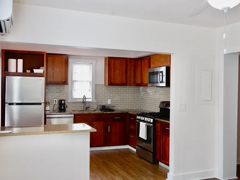 810 Elizabeth St #1 — Photo 38