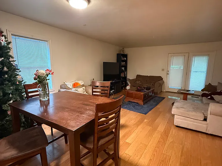 36 Raymond St #36B — Photo 6