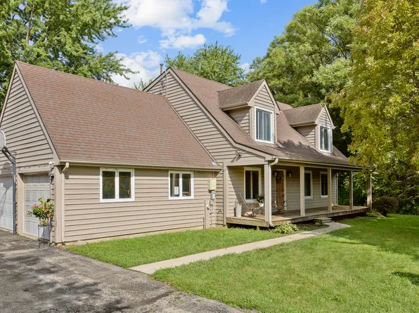 0N555 Pondview Ct, Maple Park, IL 60151