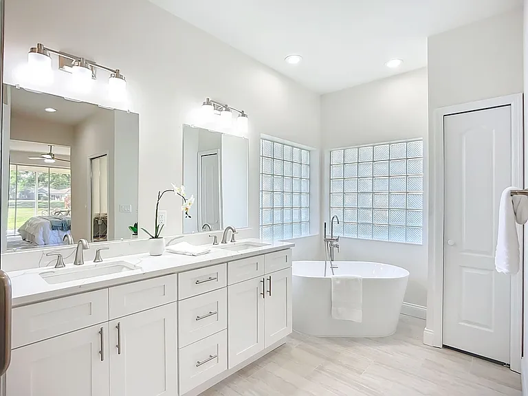 2960 Sandringham Pl — Photo 16