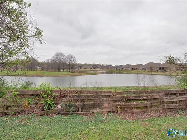 2042 Rosebury Ln SW — Photo 22