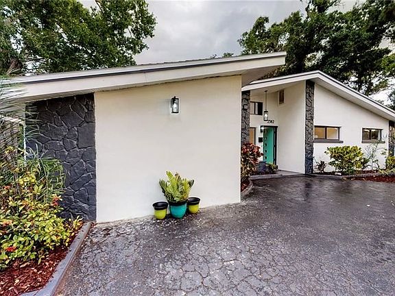 2nd image of 2382 Granada Cir W