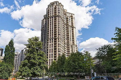 80 Harrison Garden Blvd Photo 1