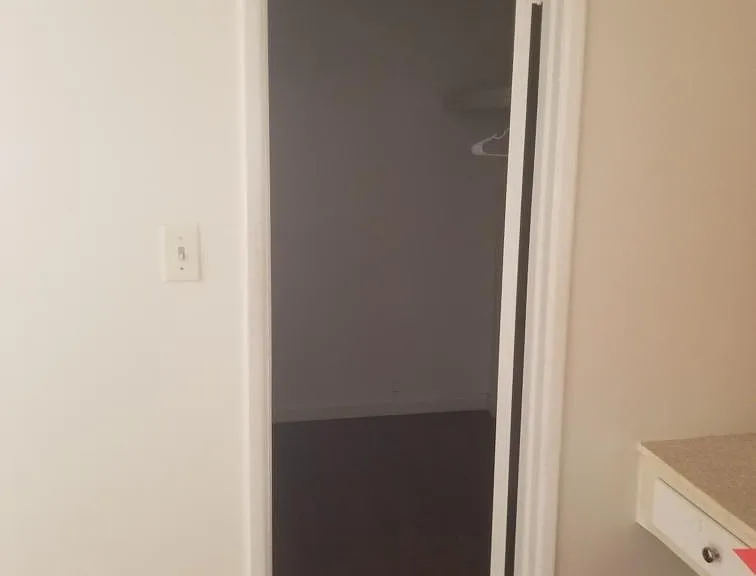 W Del Monte Dr — Photo 5