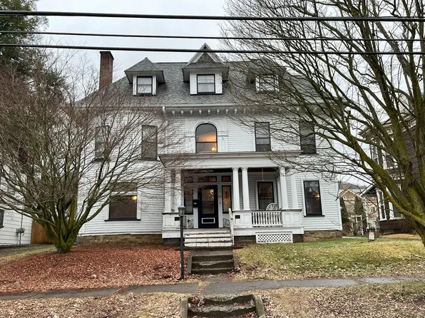 817 Elk St, Franklin, PA 16323