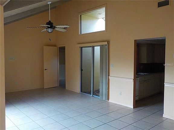 5th image of 5049 Maui Cir