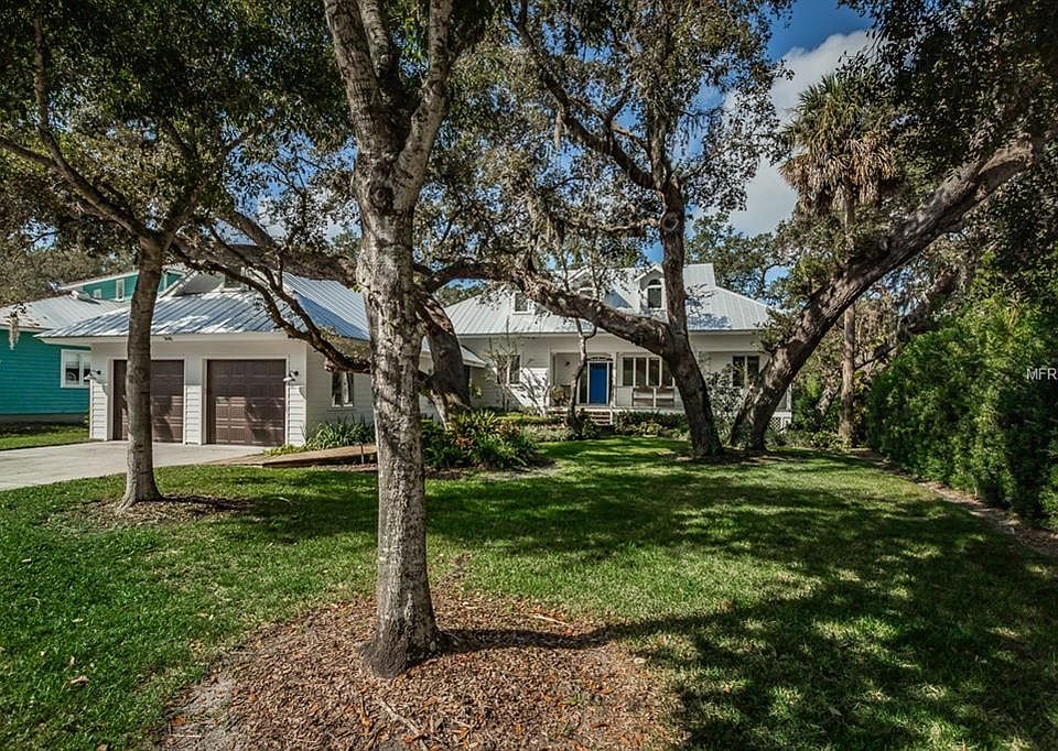1st image of 3642 Shady Ln