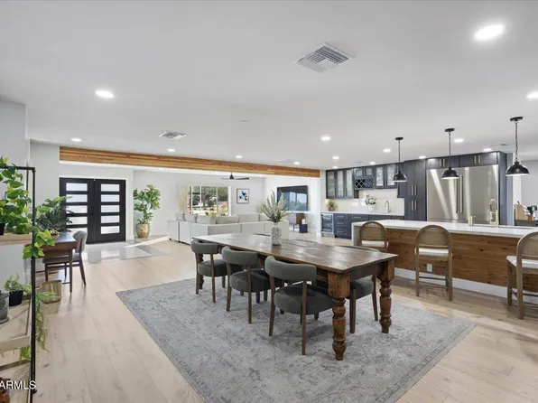 13234 N 11TH Avenue, Phoenix, AZ 85029