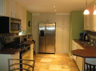 180 Rockland Rd APT 1, Pearl River, NY 10965