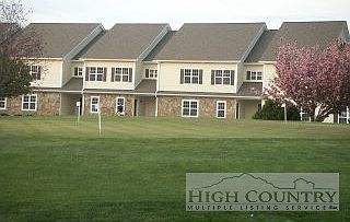 1st image of 40 Club Villa Drive