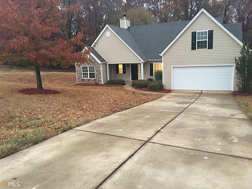 1st image of 208 White Cir