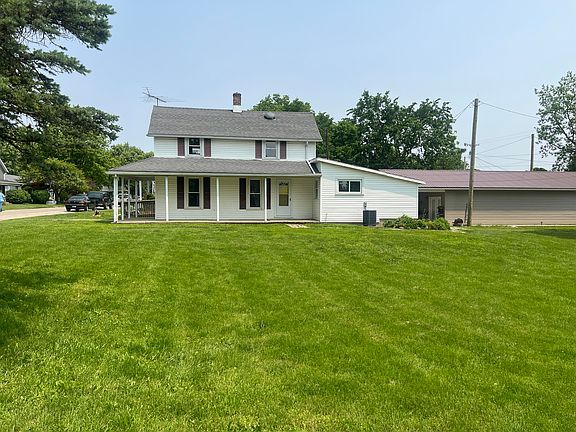 4th image of 203 Sara St