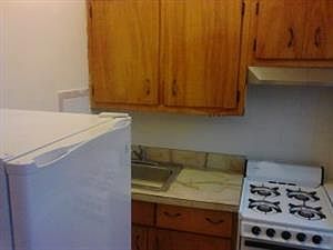 1st image of 4426 Furman Ave APT 3