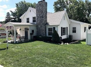 931 W 3rd St, Rochester, MI 48307