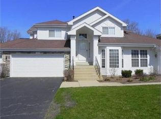1345 Clybourne St, Batavia, IL 60510