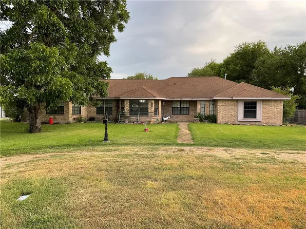 506 E 11th St, Thornton, TX 76687