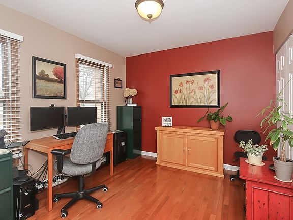 4th image of 1614 Waterville Ln