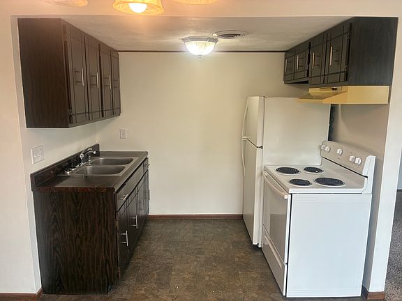 4th image of 3228 Piper Rd #F