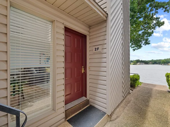 1319 Airport Rd Unit 2F, Hot Springs National Park, AR 71913